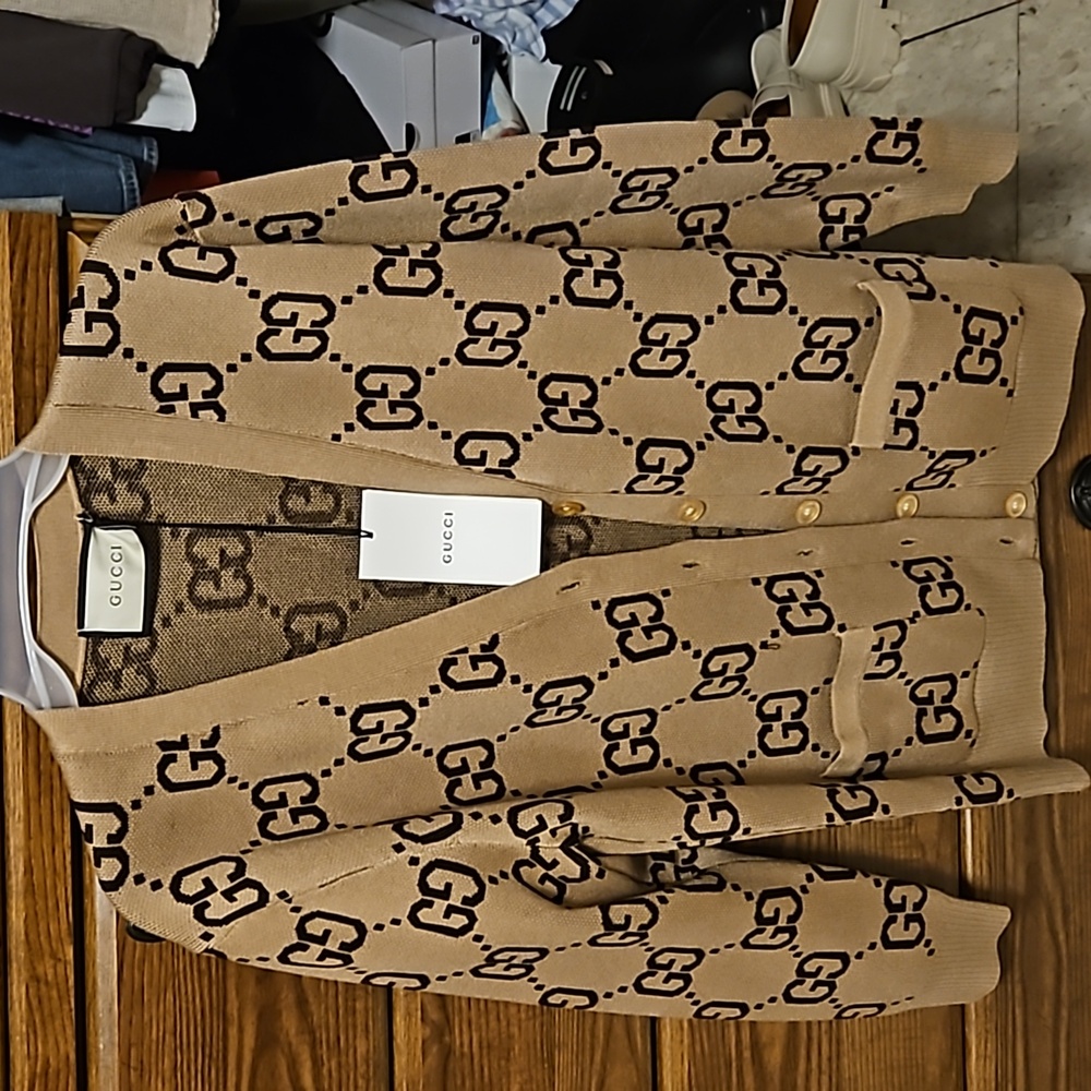 Gucci Beige GG Logo Women's Cardigan